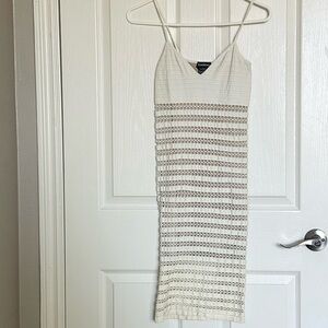 BEBE: midi dress - Size XS